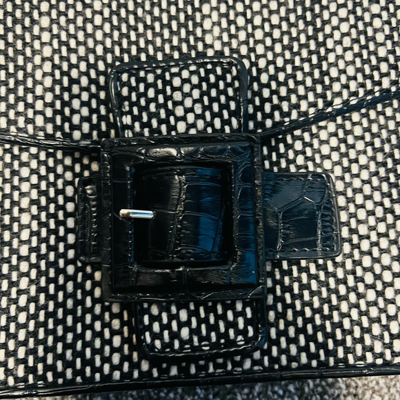 The Limited black and white herringbone shoulder bag with chain strap - Picture 7 of 9